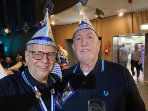 Party in Blau und Weiß