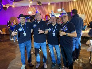 Party in Blau und Weiß